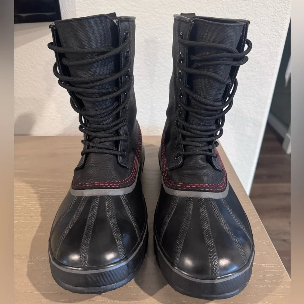 Like New Sorel Men's Black and Red 1964 Premium Boots